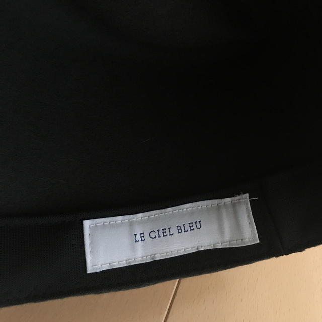 LE CIEL BLEU(ルシェルブルー)の新品未使用 難ありLE CIEL BLEU 中折れ 帽子 レディースの帽子(ハット)の商品写真