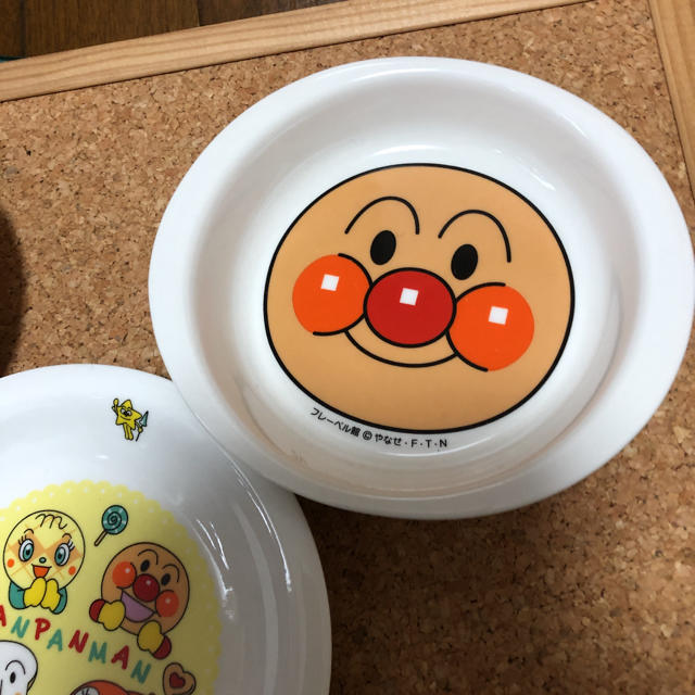 アンパンマンお皿セット エンタメ/ホビーのおもちゃ/ぬいぐるみ(キャラクターグッズ)の商品写真