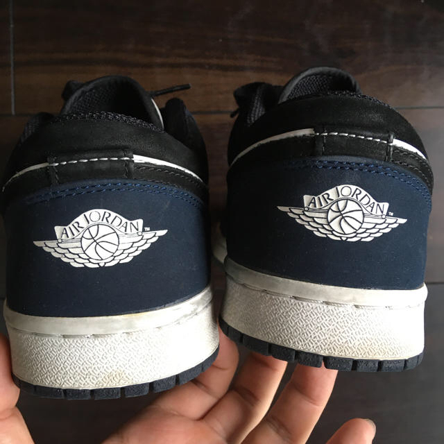 NIKE(ナイキ)の"AIR JORDAN 1"超希少RETRO LOW MIDNIGHT NAVY メンズの靴/シューズ(スニーカー)の商品写真