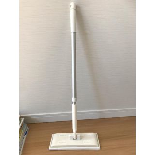 フロアワイパー　ニトリ　クイックルワイパー(日用品/生活雑貨)