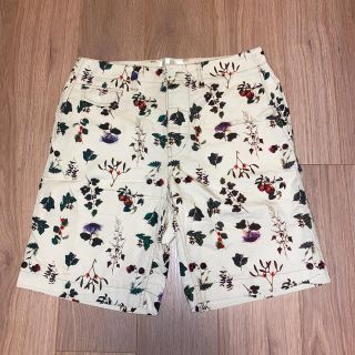 トローヴ(TROVE)のTROVE 花柄 ショートパンツ ハーフパンツ dulcamara トローヴ (ショートパンツ)