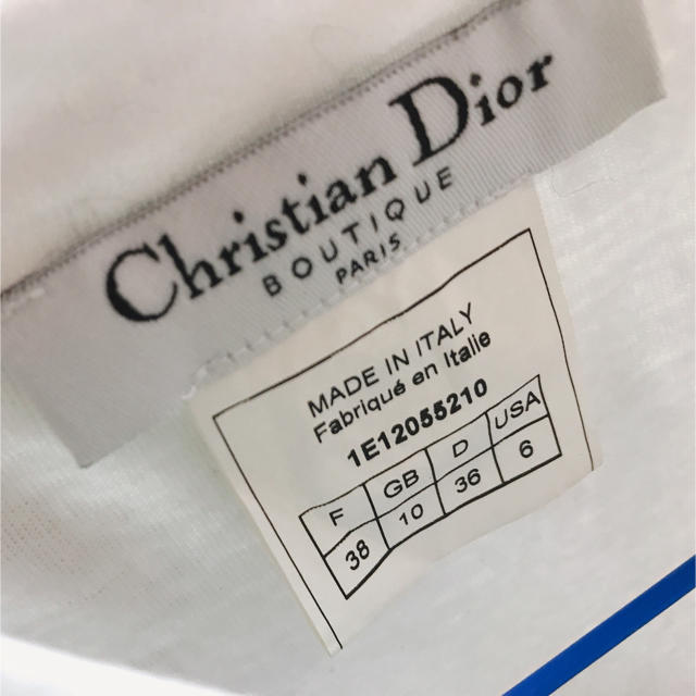 Christian Dior(クリスチャンディオール)のDIORティシャツ レディースのトップス(Tシャツ(半袖/袖なし))の商品写真