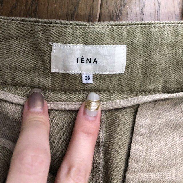 IENA(イエナ)のIENA フリルポケットパンツ レディースのパンツ(カジュアルパンツ)の商品写真