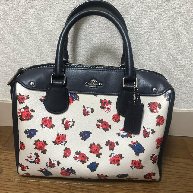 COACH 花柄　バッグ