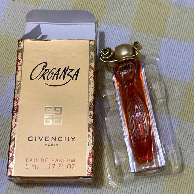GIVENCHY(ジバンシィ)の【美品】Givenchy 香水 Organza コスメ/美容の香水(香水(女性用))の商品写真
