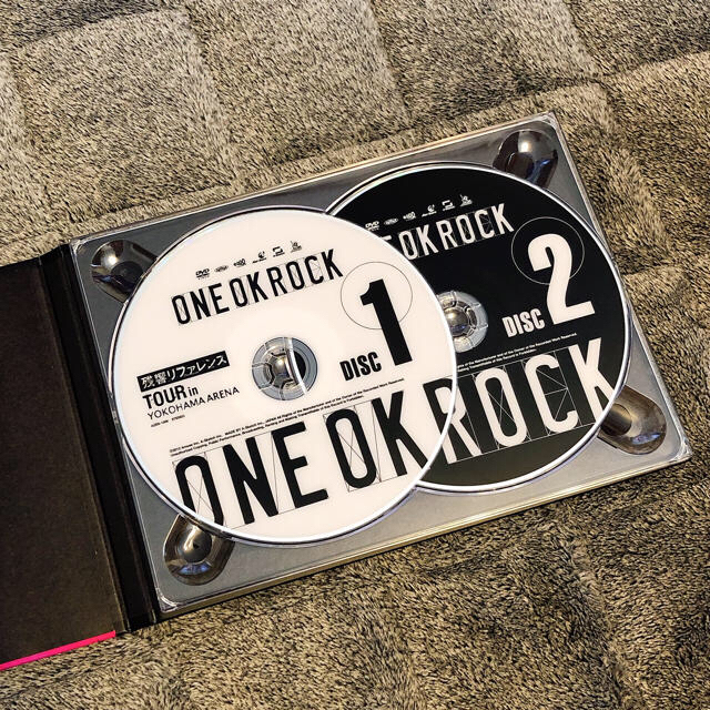 ONE OK ROCK(ワンオクロック)の“残響リファレンス”TOUR in YOKOHAMA ARENA DVD エンタメ/ホビーのDVD/ブルーレイ(ミュージック)の商品写真