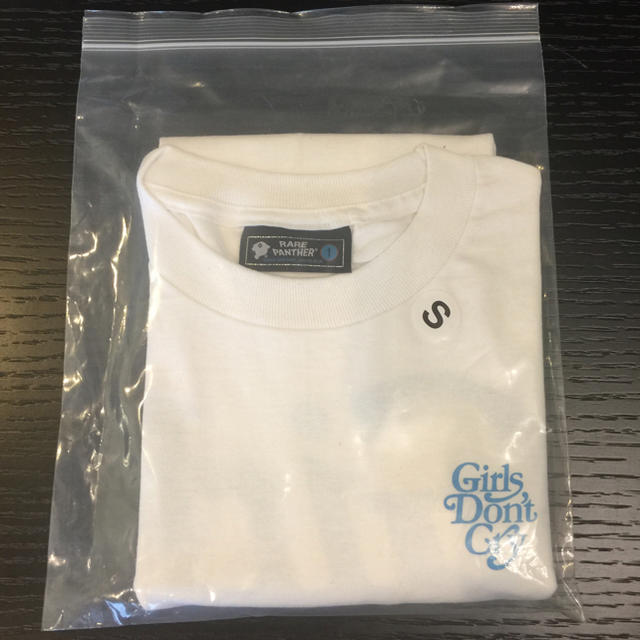 GDC(ジーディーシー)のガールズドントクライ Tシャツ メンズSサイズ  girlsdon'tcry メンズのトップス(Tシャツ/カットソー(半袖/袖なし))の商品写真