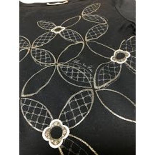 HANAE MORI(ハナエモリ)の美品 ALMA EN ROSE ネイビー フラワー刺繍 ４分袖Tシャツ 38 レディースのトップス(Tシャツ(半袖/袖なし))の商品写真