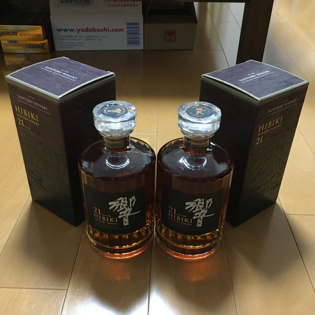 送料無料/新品】 サントリー カートン付き 新品 2本 700ml 響21年