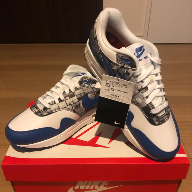 NIKE(ナイキ)のatmos × NIKE AIR MAX 1 BLUE WE LOVE NIKE メンズの靴/シューズ(スニーカー)の商品写真