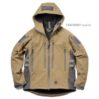 マグナムフォース(Magnum Force)のBushCraft Softshell JKT ver2 S TAN/GREY(その他)