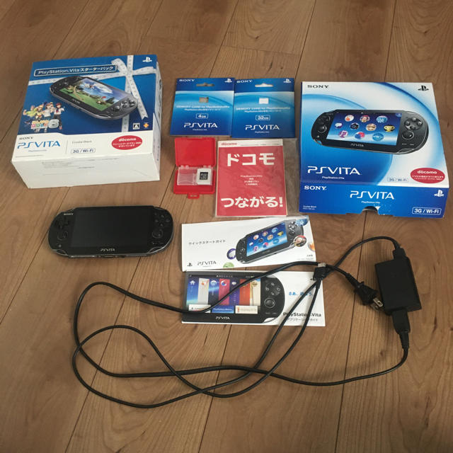 SONY PlayStationVITA 本体  PCH-1100 AA01