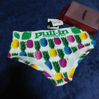 プルイン(Pull-in)のプルイン(ショーツ)