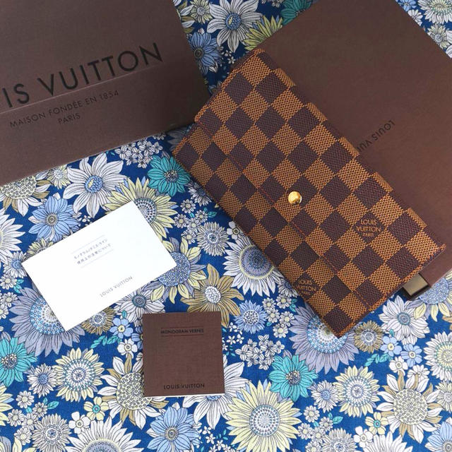 Louis Vuittonルイヴィトン 長財布 ダミエ長財布