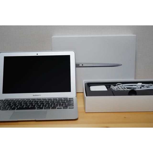 【MacBook Air】11インチ 256GB（Early2015）