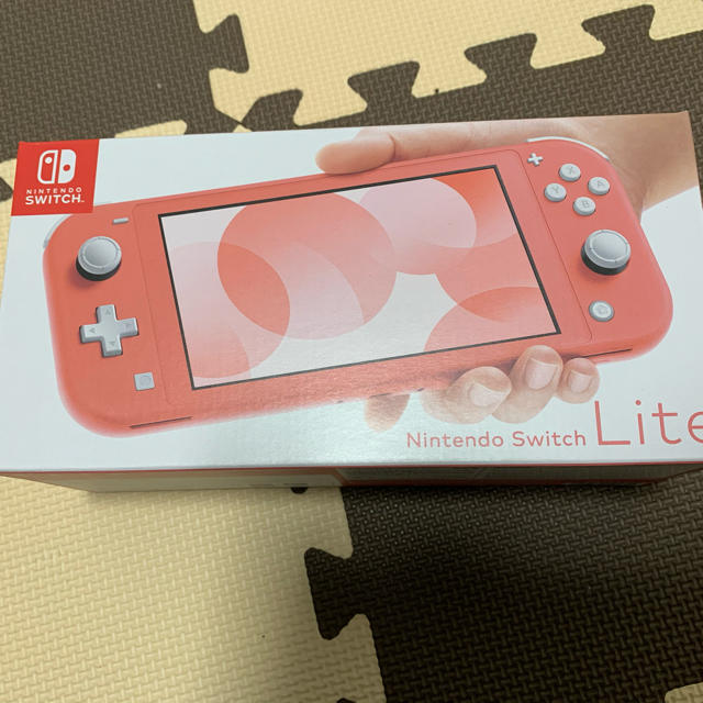 【新品未使用】Nintendo Switch Lite コーラルLite