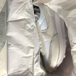 ナイキ(NIKE)のsacai × NIKE ホワイト　26cm(スニーカー)