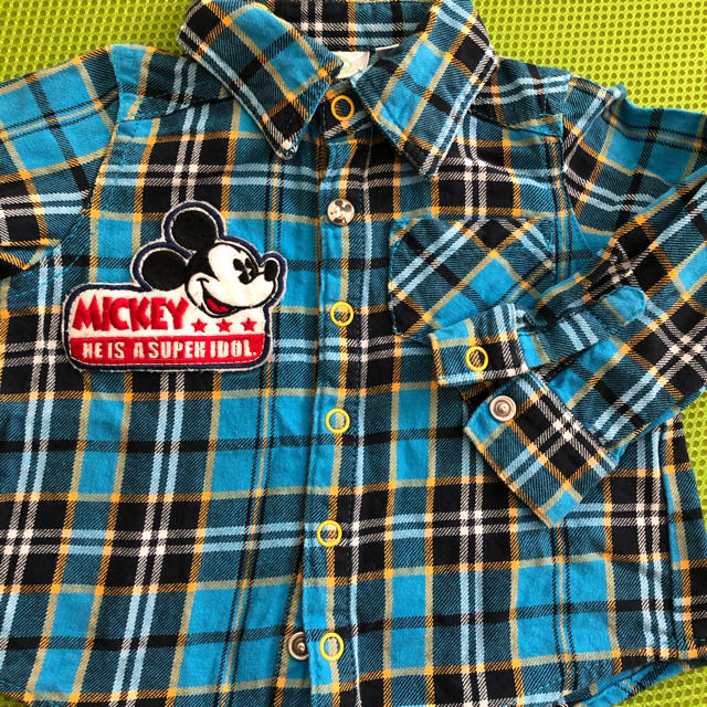 Disney(ディズニー)のディズニー　シャツ　長袖　70 75 80 キッズ/ベビー/マタニティのベビー服(~85cm)(シャツ/カットソー)の商品写真
