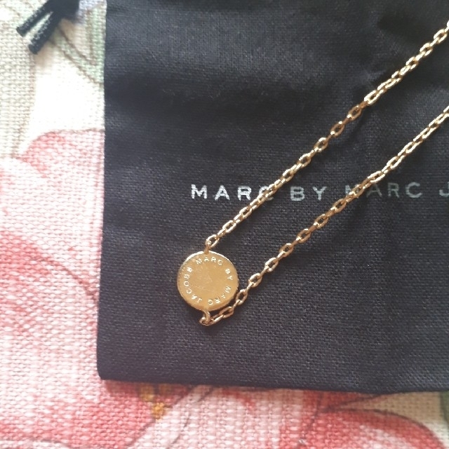 MARC BY MARC JACOBS(マークバイマークジェイコブス)のMARC BY MARCJACOBS ブレスレット レディースのアクセサリー(ブレスレット/バングル)の商品写真