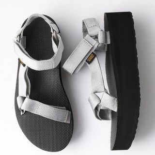 テバ(Teva)のTeva テバ  フラットフォーム ユニバーサル(サンダル)