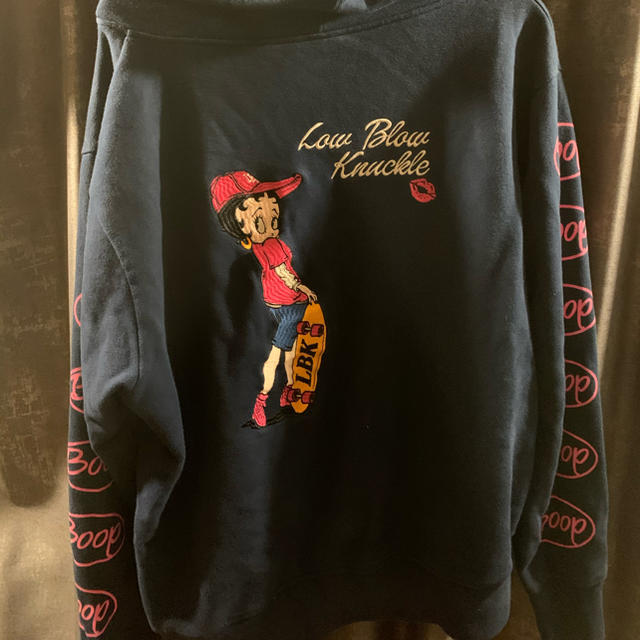 Supreme(シュプリーム)の志田友美さん着用 Lowblowknuckle Betty Boop パーカー レディースのトップス(パーカー)の商品写真