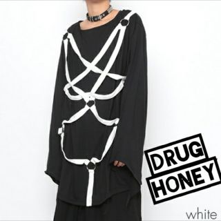 ファンキーフルーツ(FUNKY FRUIT)のDrughoney【ユニセックス】バイカラー配色デザインハーネス装飾カットソー(Tシャツ/カットソー(七分/長袖))