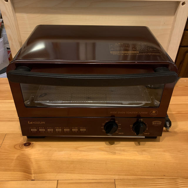 コイズミ　ワイドオーブントースター　1200ｗ　パン3枚焼きOK