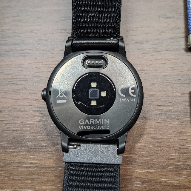 GARMIN(ガーミン)のGARMIN VIVOACTIVE3 BLACK SLATE ガーミン スポーツ/アウトドアのランニング(その他)の商品写真