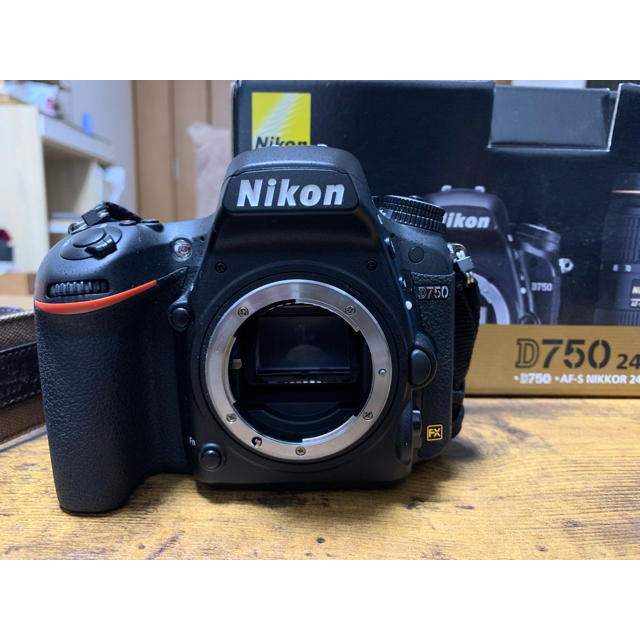 シャッター回数3750回！！極上品 Nikon d750 ボディのみスマホ/家電/カメラ