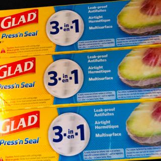 コストコ(コストコ)のGLAD プレスアンドシール 3本セット 食品包装用ラップフィルム(収納/キッチン雑貨)