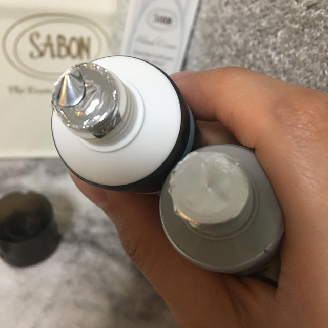 SABON(サボン)のザボン　デリケートジャスミン コスメ/美容のボディケア(ハンドクリーム)の商品写真