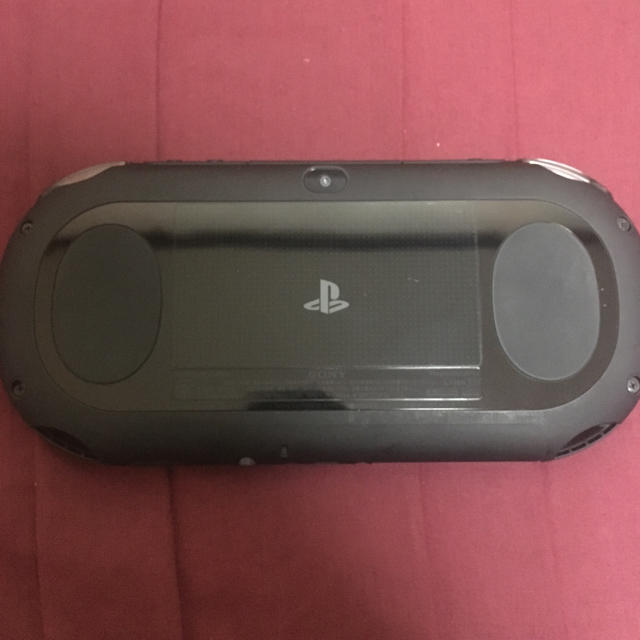 ps vita 2000 ダウンロードソフト付きフェイト