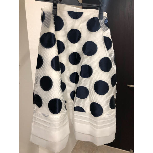 Chesty(チェスティ)のChesty♡ドットサーキュラースカート Dot Circular Skirt レディースのスカート(ひざ丈スカート)の商品写真