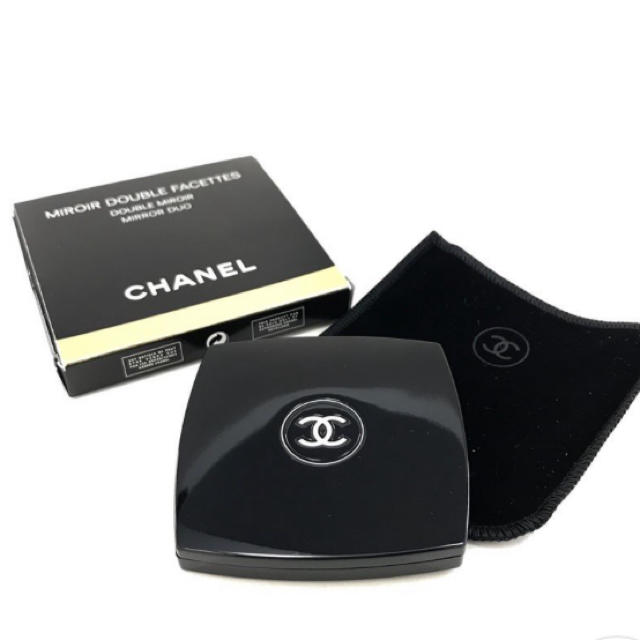 CHANEL(シャネル)の新品シャネル CHANEL コンパクトミラー ミロワール ドゥーブル ファセット レディースのファッション小物(ミラー)の商品写真