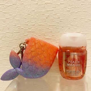 バスアンドボディーワークス(Bath & Body Works)のバス＆ボディーワークスジェル　マーメイドホルダーピンク(アルコールグッズ)