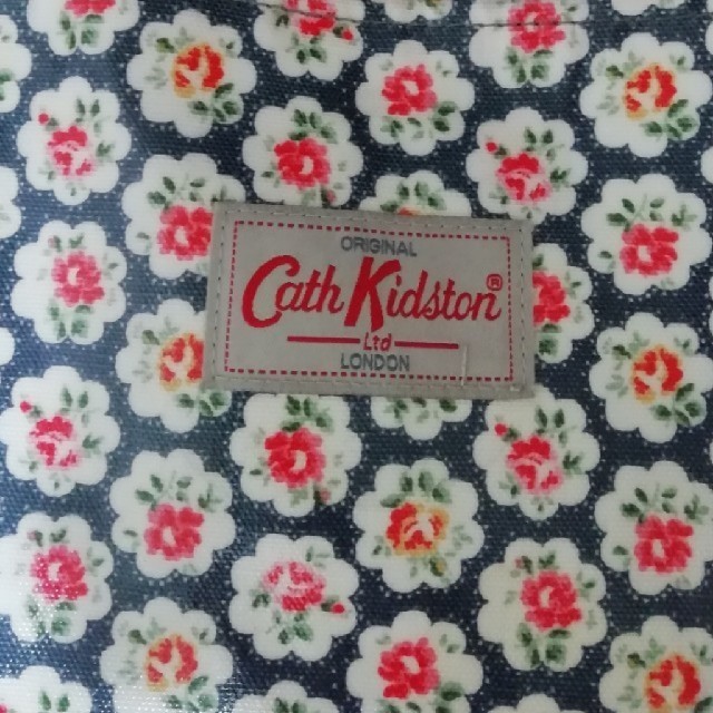 Cath Kidston(キャスキッドソン)のキャスキッドソン　花柄トートバッグ レディースのバッグ(トートバッグ)の商品写真