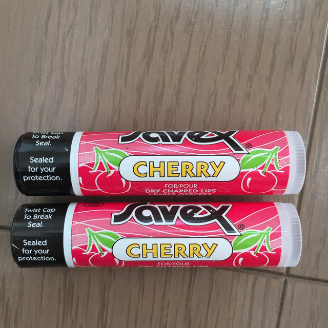 Savex(サベックス)のSavex cherry サベックス チェリー スティック コスメ/美容のスキンケア/基礎化粧品(リップケア/リップクリーム)の商品写真