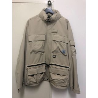 カーハート(carhartt)の専用(ナイロンジャケット)