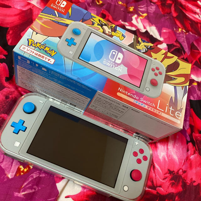 Nintendo Switch  LITE ザシアン　ザマゼンタ