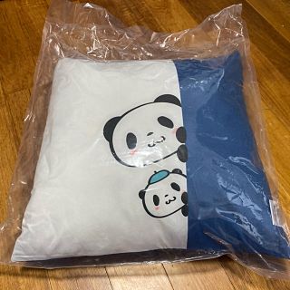 ラクテン(Rakuten)のお買いものパンダデザイン クッション(キャラクターグッズ)