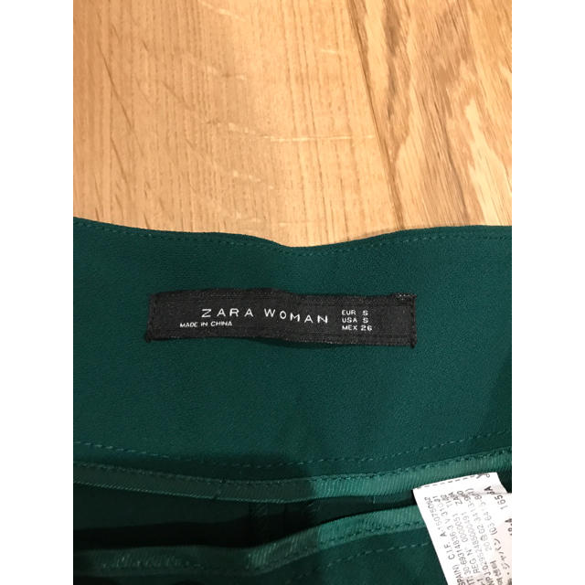 ZARA(ザラ)の3/31のみ値下げ ZARA ワイドパンツ レディースのパンツ(カジュアルパンツ)の商品写真