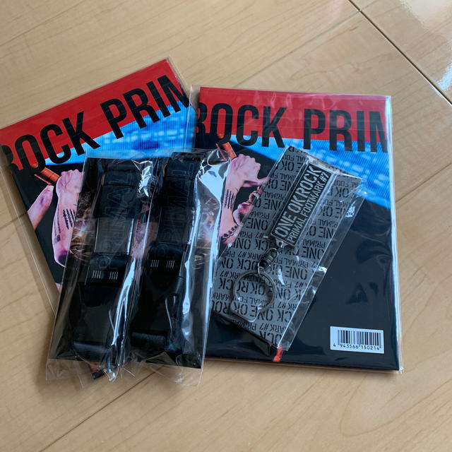 ONE OK ROCK(ワンオクロック)のone ok rock  プライマルフットマーク　 エンタメ/ホビーのタレントグッズ(ミュージシャン)の商品写真