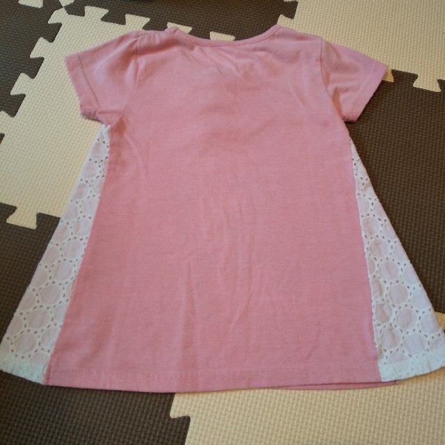 西松屋(ニシマツヤ)のAラインTシャツ キッズ/ベビー/マタニティのキッズ服女の子用(90cm~)(Tシャツ/カットソー)の商品写真