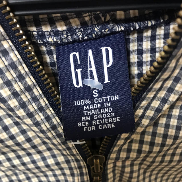 GAP(ギャップ)のウィンドブレーカー メンズのジャケット/アウター(ナイロンジャケット)の商品写真