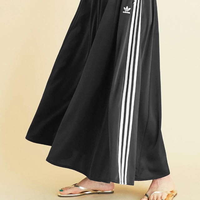 adidas(アディダス)の🍒専用　えり様　専用🍒*️⃣adidas*️⃣ レディースのスカート(ロングスカート)の商品写真