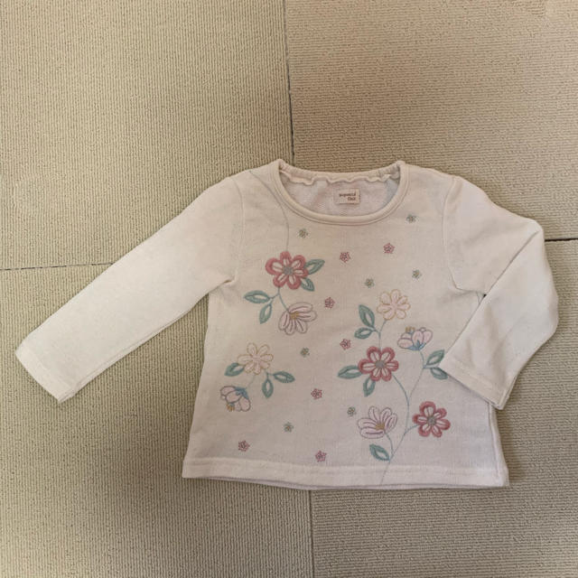 Biquette(ビケット)の（95）ビケット　白カットソー キッズ/ベビー/マタニティのキッズ服女の子用(90cm~)(Tシャツ/カットソー)の商品写真