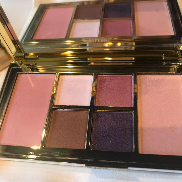 TOM FORD - トムフォード アイアンドチークパレット 04 VIOLET ARGENTE'の通販 by ★'s shop｜トムフォード