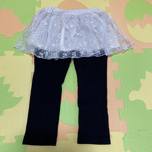 西松屋(ニシマツヤ)のチュール付きスカッツ　95サイズ キッズ/ベビー/マタニティのキッズ服女の子用(90cm~)(パンツ/スパッツ)の商品写真