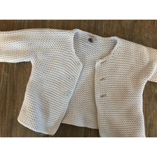 プチバトー(PETIT BATEAU)のプチバトー  水色　カーディガン　12m(カーディガン/ボレロ)