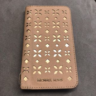 マイケルコース(Michael Kors)のマイケルコース iPhoneケース　　iPhone 6用　　  サーモンピンク (iPhoneケース)